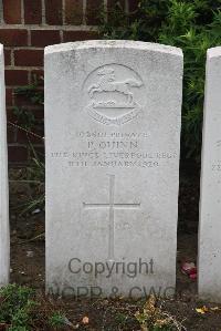 Les Baraques Military Cemetery Sangatte - Quinn, P