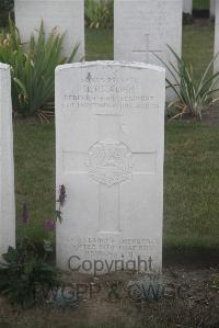 Les Baraques Military Cemetery Sangatte - Reader, Henry