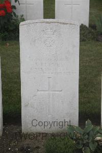 Les Baraques Military Cemetery Sangatte - Reeves, Samuel