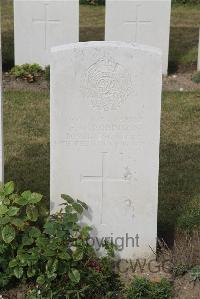 Les Baraques Military Cemetery Sangatte - Robinson, Francis William