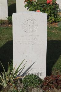 Les Baraques Military Cemetery Sangatte - Sargent, Albert Victor