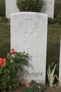 Les Baraques Military Cemetery Sangatte - Sheridan, F