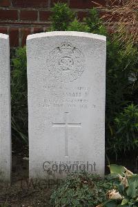 Les Baraques Military Cemetery Sangatte - Small, William