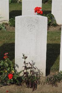 Les Baraques Military Cemetery Sangatte - Smillie, T