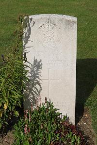 Les Baraques Military Cemetery Sangatte - Tite, William Thomas