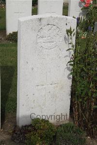 Les Baraques Military Cemetery Sangatte - Tracy, J