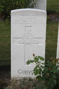 Les Baraques Military Cemetery Sangatte - Viner, Albert Henry