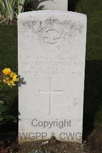 Les Baraques Military Cemetery Sangatte - Wakeman, Malcolm Winser