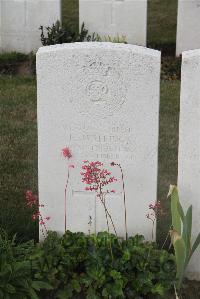 Les Baraques Military Cemetery Sangatte - Walling, F