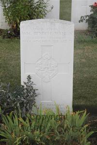 Les Baraques Military Cemetery Sangatte - Walton, William Rendell