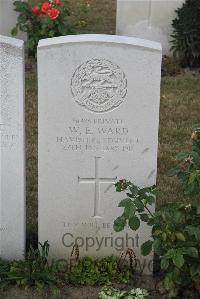 Les Baraques Military Cemetery Sangatte - Ward, W E