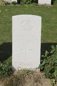 Les Baraques Military Cemetery Sangatte - Wass, John William