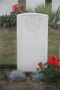 Les Baraques Military Cemetery Sangatte - Wearden, John