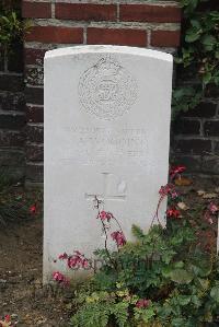 Les Baraques Military Cemetery Sangatte - Wooding, John Arthur