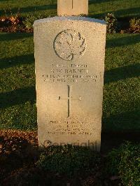 Bretteville Sur Laize Canadian War Cemetery - Barnet, Gordon Wesley