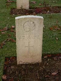 Bretteville Sur Laize Canadian War Cemetery - Barron, Sydney McDevitt