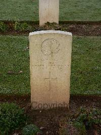 Bretteville Sur Laize Canadian War Cemetery - Bean, Edward