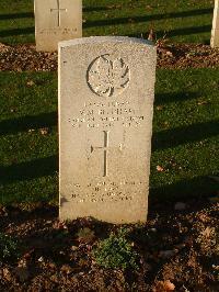 Bretteville Sur Laize Canadian War Cemetery - Beedham, Maurice Michael