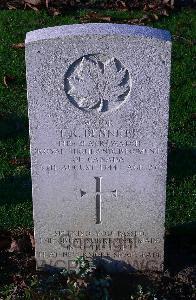 Bretteville Sur Laize Canadian War Cemetery - Bennett, Edwin Ronald