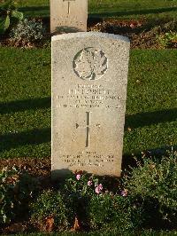 Bretteville Sur Laize Canadian War Cemetery - Bennett, Henry Harrison