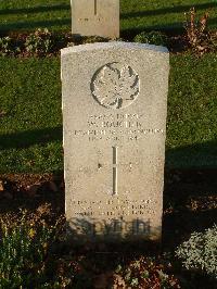 Bretteville Sur Laize Canadian War Cemetery - Boucher, Willie