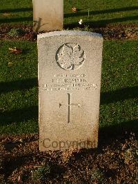 Bretteville Sur Laize Canadian War Cemetery - Bremner, Laurent E.