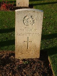 Bretteville Sur Laize Canadian War Cemetery - Campbell, Allan William