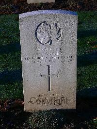 Bretteville Sur Laize Canadian War Cemetery - Carrier, Alyre