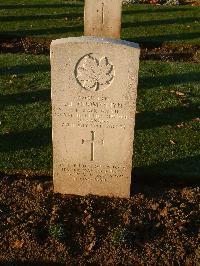 Bretteville Sur Laize Canadian War Cemetery - Chomyshyn, Joseph P.