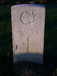 Bretteville Sur Laize Canadian War Cemetery - Clark, Richard J.