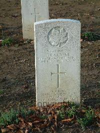 Bretteville Sur Laize Canadian War Cemetery - Clarke, Roy Burnett