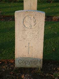 Bretteville Sur Laize Canadian War Cemetery - Comolli, Benoit Dante Joseph