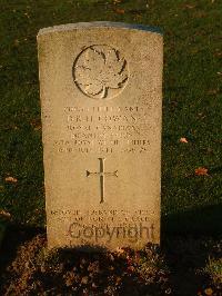 Bretteville Sur Laize Canadian War Cemetery - Cowan, Duncan Robert Harris