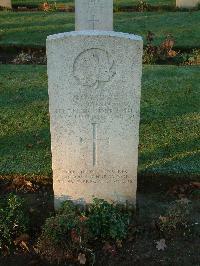 Bretteville Sur Laize Canadian War Cemetery - Daoust, Andre