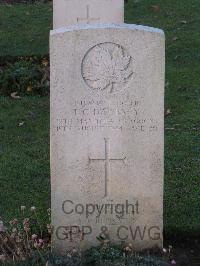 Bretteville Sur Laize Canadian War Cemetery - Daubney, Earle Cameron