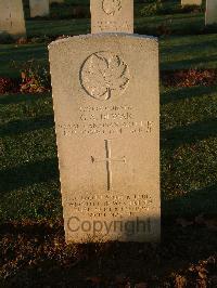 Bretteville Sur Laize Canadian War Cemetery - Dewar, Gordon Albert