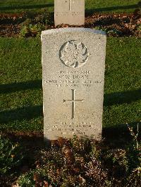 Bretteville Sur Laize Canadian War Cemetery - Doan, Walter Wilbert