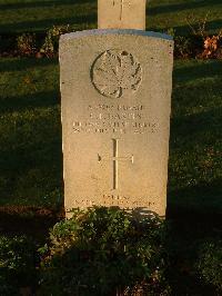 Bretteville Sur Laize Canadian War Cemetery - Eastes, Gordon Frederick