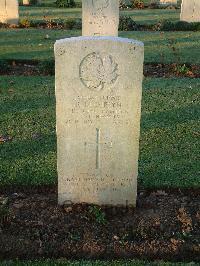 Bretteville Sur Laize Canadian War Cemetery - Elchesyn, Raymond