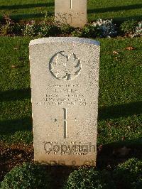 Bretteville Sur Laize Canadian War Cemetery - Evers, Henry