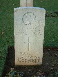 Bretteville Sur Laize Canadian War Cemetery - Fennah, William F. (Bill)