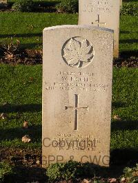 Bretteville Sur Laize Canadian War Cemetery - Figgitt, Walter