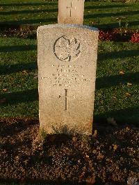 Bretteville Sur Laize Canadian War Cemetery - Finlay, John