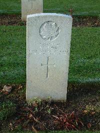 Bretteville Sur Laize Canadian War Cemetery - Ford, Lindsay Gordon