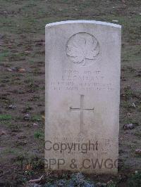 Bretteville Sur Laize Canadian War Cemetery - Gallant, Laurent J.