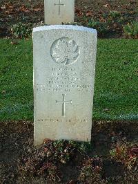 Bretteville Sur Laize Canadian War Cemetery - Glass, Edward Drew