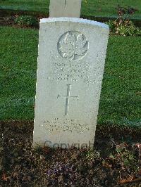 Bretteville Sur Laize Canadian War Cemetery - Goode, Ralph K.