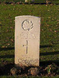 Bretteville Sur Laize Canadian War Cemetery - Gutjahr, Carl Orville