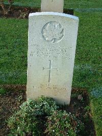 Bretteville Sur Laize Canadian War Cemetery - Hainault, Walter Victor