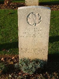 Bretteville Sur Laize Canadian War Cemetery - Hardy, David R.